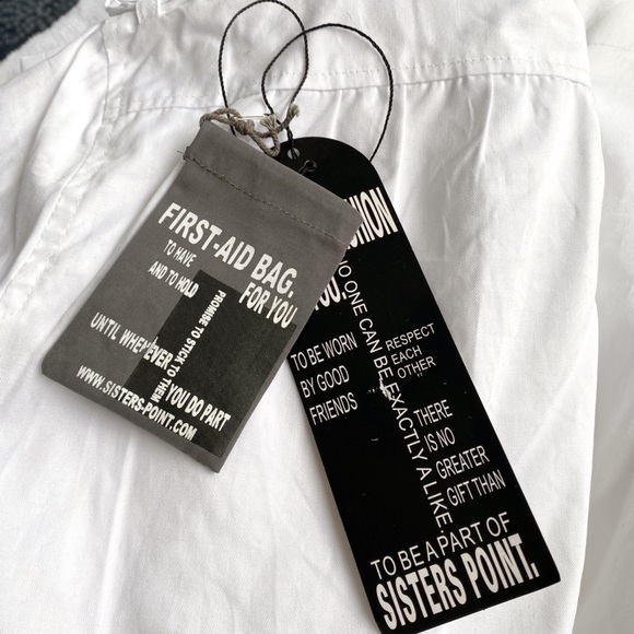 🐚 SISTERS POINT WHITE COTTON TRENCH COAT! - Picture 8 of 11